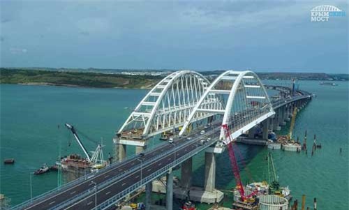 Nga hoàn thiện hàng rào gần 3 triệu USD ngăn Crimea và Ukraine