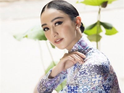 Người đẹp xứ Huế - Hà Thu và tâm sự thức trắng đêm vì bế tắc