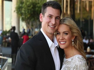 Hoa hậu Mỹ chê H'Hen Niê kém tiếng Anh đã được bạn trai cầu hôn sau khi thi Miss Universe 2018