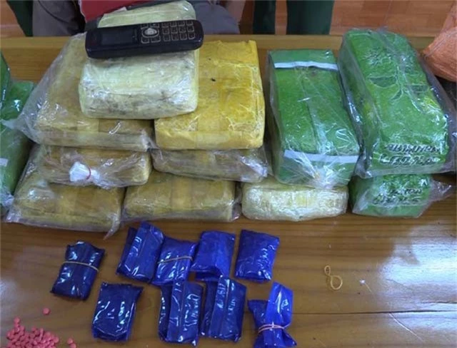 Bắt người Lào vận chuyển ma túy “khủng” vào Việt Nam - Ảnh 2.