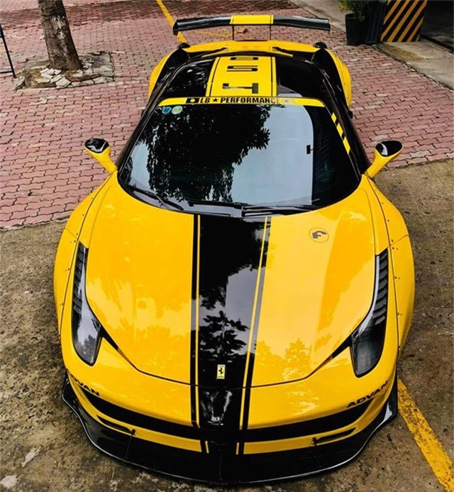 Ferrari 458 Liberty Walk độc nhất Việt Nam thay áo mới đón Tết - Ảnh 1.