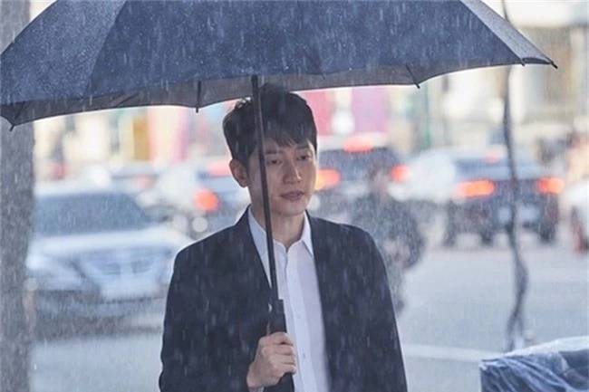 Park Shi Hoo bất ngờ xuất hiện đầy tiều tụy khiến fan lo lắng - Ảnh 1.