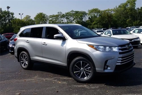 1. Toyota Highlander 2019.