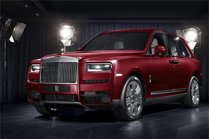 Rolls-Royce Cullinan tại Hồng Kông rẻ hơn Việt Nam gần 20 tỷ. Mức giá bán của SUV siêu sang Rolls-Royce Cullinan tại Hồng Kông ngang ngửa với Thái Lan hay Singapore, nhưng lại rẻ hơn nhiều với tại Việt Nam có mức giá niêm yết lên đến 41 tỷ đồng cho bản thường. (CHI TIẾT)