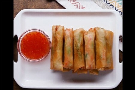 Clip: Khai vị với nem cuốn Philippines giòn giòn lạ miệng