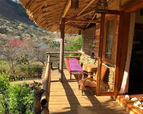 Các homestay đều "cháy" phòng, nông dân lại được dịp hốt bạc