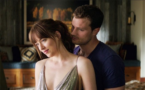 Tỷ phú bạo dâm và 5 bộ phim khác kiếm triệu USD vẫn bị chê như té nước