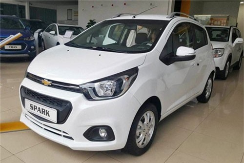 XE HOT QUA ẢNH (29/12): Những mẫu xe rẻ nhất tại VN năm 2018, Rolls-Royce Cullinan tại Hồng Kông rẻ hơn Việt Nam 20 tỷ