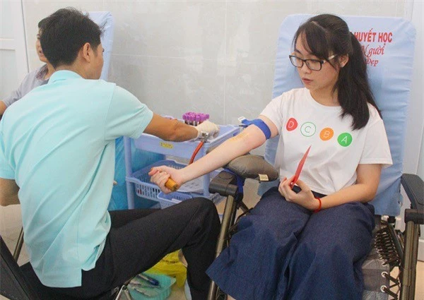 Người hiến máu sẽ được xét nghiệm công thức máu miễn phí (Ảnh: TL)