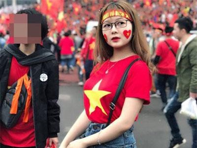 Những hot girl gieo thương nhớ bởi niềm đam mê trái bóng tròn