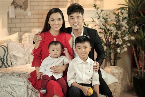 3 &#xF4;ng b&#x1ED1; d&#x1B0;&#x1EE3;ng showbiz Vi&#x1EC7;t c&#x1B0;ng chi&#x1EC1;u h&#x1EBF;t m&#x1EF1;c con ri&#xEA;ng c&#x1EE7;a v&#x1EE3;