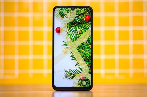 Ảnh chi tiết smartphone camera kép, cấu hình tốt, giá gần 7 triệu đồng