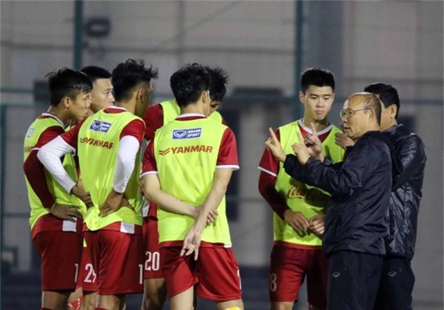Đội tuyển Việt Nam tăng khối lượng tập luyện tại Qatar - Ảnh 4.