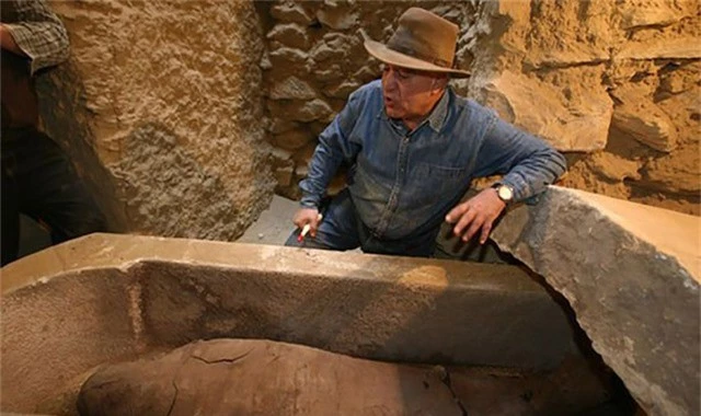 Nhà khảo cổ Ai Cập liên tục bị ác mộng sau khi khai quật xác ướp - Ảnh 1.