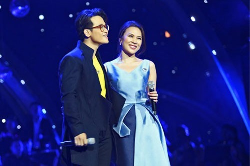 Yêu Mai Tài Phến trên phim, nhưng đây mới là người đàn ông Mỹ Tâm tha thiết hát chung