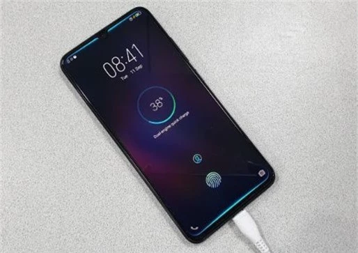 Những xu hướng nổi bật trên thị trường smartphone năm 2018 - Ảnh 7.