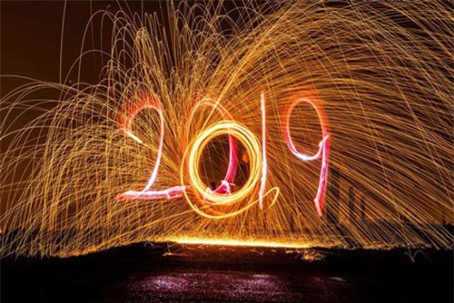 Người dân thế giới rộn ràng đón năm mới