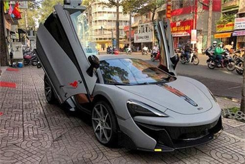 XE HOT QUA ẢNH (31/12): Siêu xe độc nhất Việt Nam của Cường Đôla có chủ mới, chìa khóa xe Vespa và Honda SH chống trộm như thế nào?