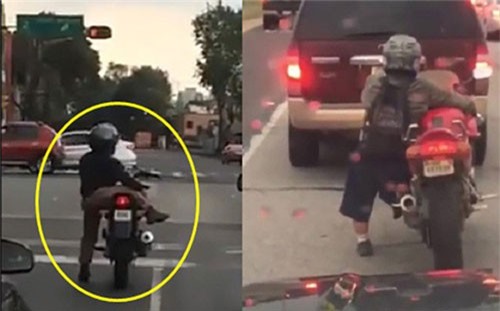 Đam mê xe đẹp nhưng chân quá ngắn, người phụ nữ tạo nên hình ảnh chật vật trên phố đông