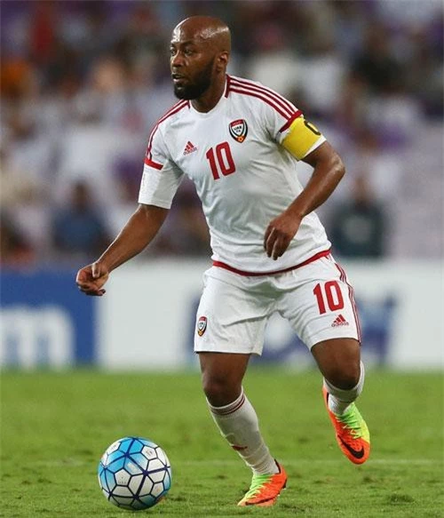 =4. Ismail Matar (35 tuổi - UAE).