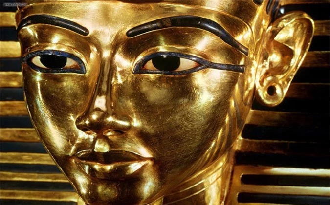 Giải mã mặt nạ vàng ròng của pharaoh huyền bí nhất Ai Cập - Hình 11 Giai ma mat na vang rong cua pharaoh huyen bi nhat Ai Cap-Hinh-11