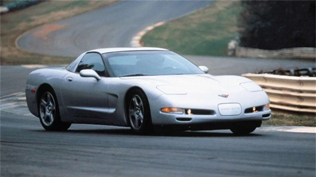 Vị cứu tinh của Chevrolet Corvette qua đời - Ảnh 3. Vị cứu tinh của Chevrolet Corvette qua đời - Ảnh 3.