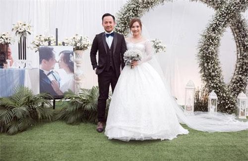 Hari Won gửi lời chúc mừng đám cưới Tiến Đạt: "Hạnh phúc mãi nha anh"