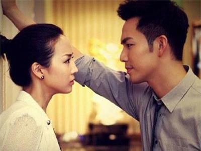 CLIP: 6 kiểu ghen không lời của con trai mà các cô gái nên biết