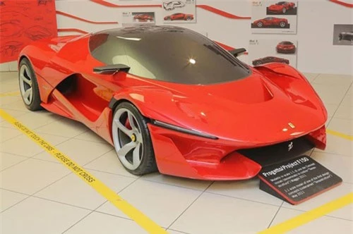 8. Ferrari F150 Tensostruttura.