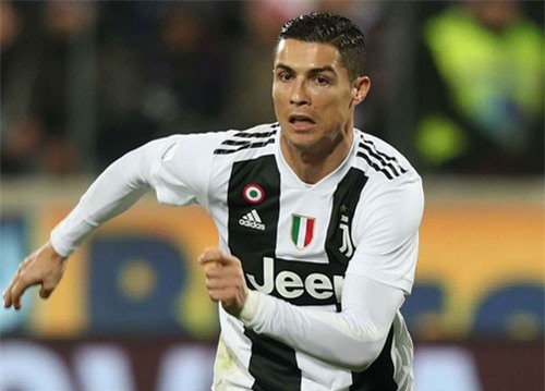 C.Ronaldo: 'Tôi chẳng còn hào hứng với giải thưởng cá nhân'