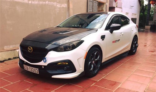 Dân chơi Việt rộ phong trào độ khủng cho xe hạng C, đẩy giá xe lên hàng tỷ đồng