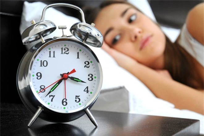 Nếu bị mất ngủ thường xuyên thì bạn nên thử những phương pháp này - Ảnh 7.