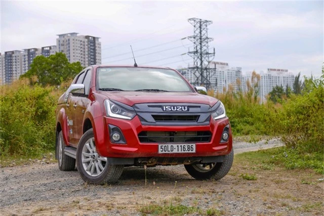 Người dùng trải nghiệm Isuzu D-MAX 3.0L 2018 Blue Power trên hành trình Sài Gòn - Đà Lạt - Ảnh 1.