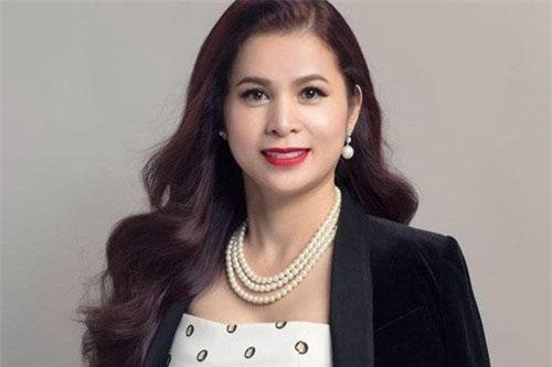 Tạm đình chỉ vụ án ly hôn của vợ chồng ông chủ cà phê Trung Nguyên