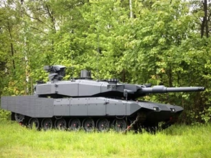 M-95 Degman: Xe tăng có “lý lịch” phức tạp nhất thế giới