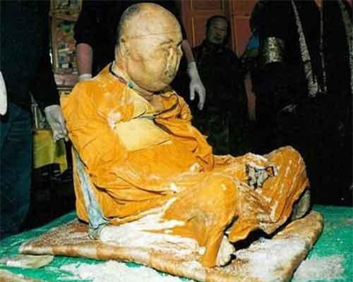 Sự thật sốc thuật 'ướp xác người sống' của thiền sư Nhật Bản
