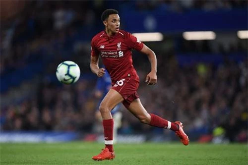 Hậu vệ phải: Trent Alexander-Arnold (Liverpool).