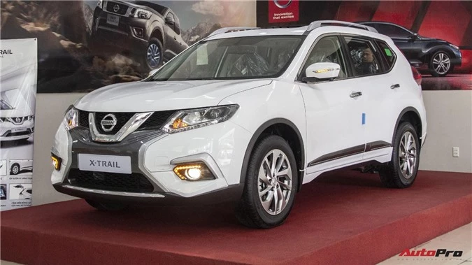 Nissan X-Trail và Sunny giảm giá hàng chục triệu đồng. Nissan X-Trail V-Series và Sunny Q-Series được giảm giá niêm yết từ 20 đến 30 triệu đồng sau nhiều lần được áp dụng khuyến mại trừ tiền mặt. (CHI TIẾT)