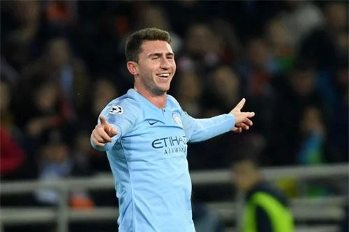 Trung vệ: Aymeric Laporte (Man City).