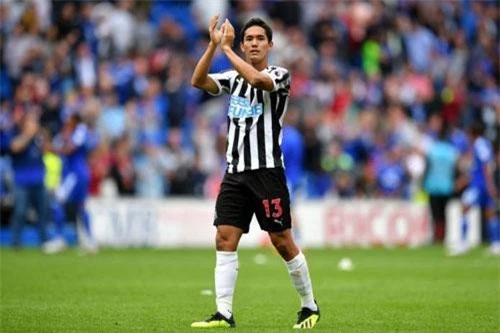 4. Yoshinori Muto - 10 triệu euro (Newcastle/ĐT Nhật Bản).