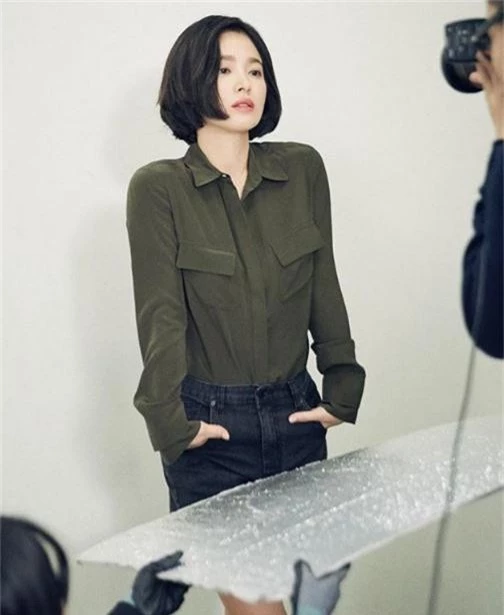 Song Hye Kyo: Mỹ nhân U40 đẹp trong trẻo như gái đôi mươi - Ảnh 5.