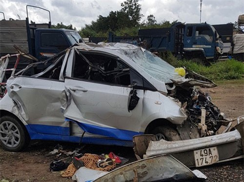 Taxi gây tai nạn 3 người chết ở Lâm Đồng: Nữ tài xế phóng 107 km/h sau bữa tiệc sinh nhật