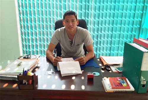 Tiền đạo Anh Đức tiết lộ về lương bổng và cách tiêu tiền của cầu thủ Việt