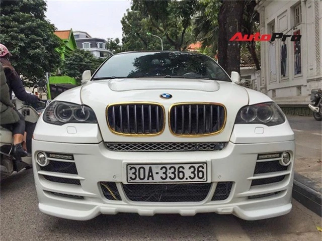 BMW X6 biển lặp tài lộc độ lạ tại Hà Nội - Ảnh 2.