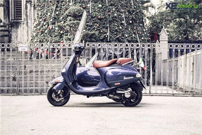 Độc đáo Vespa ET8 độ thuyền 3 bánh tại Hà Nội ảnh 12