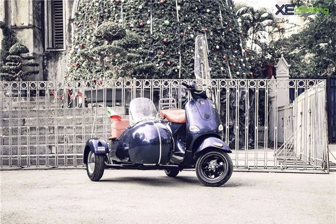 Độc đáo Vespa ET8 độ thuyền 3 bánh tại Hà Nội ảnh 14