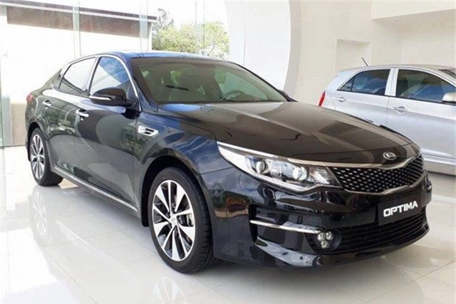 Sedan hạng D đào thải và lập cuộc chiến mới tại Việt Nam năm 2019 - Ảnh 2.