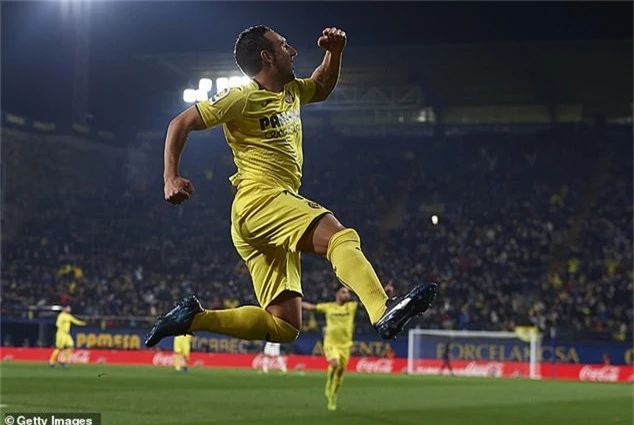 Niềm vui của Cazorla với cú đúp ấn tượng vào lưới Real Madrid