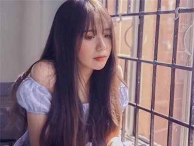 Sở hữu nét đẹp dịu dàng, nữ sinh 18 tuổi tiết lộ: 'Bạn bè không coi em là con gái!'