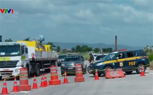 Brazil huy động quân đội trấn áp tội phạm